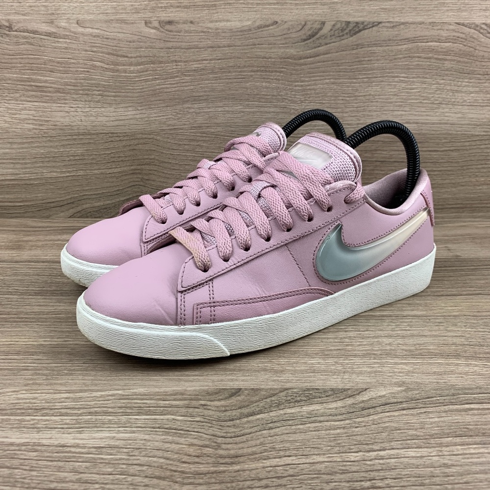 Nike Blazer Low LX Sneaker